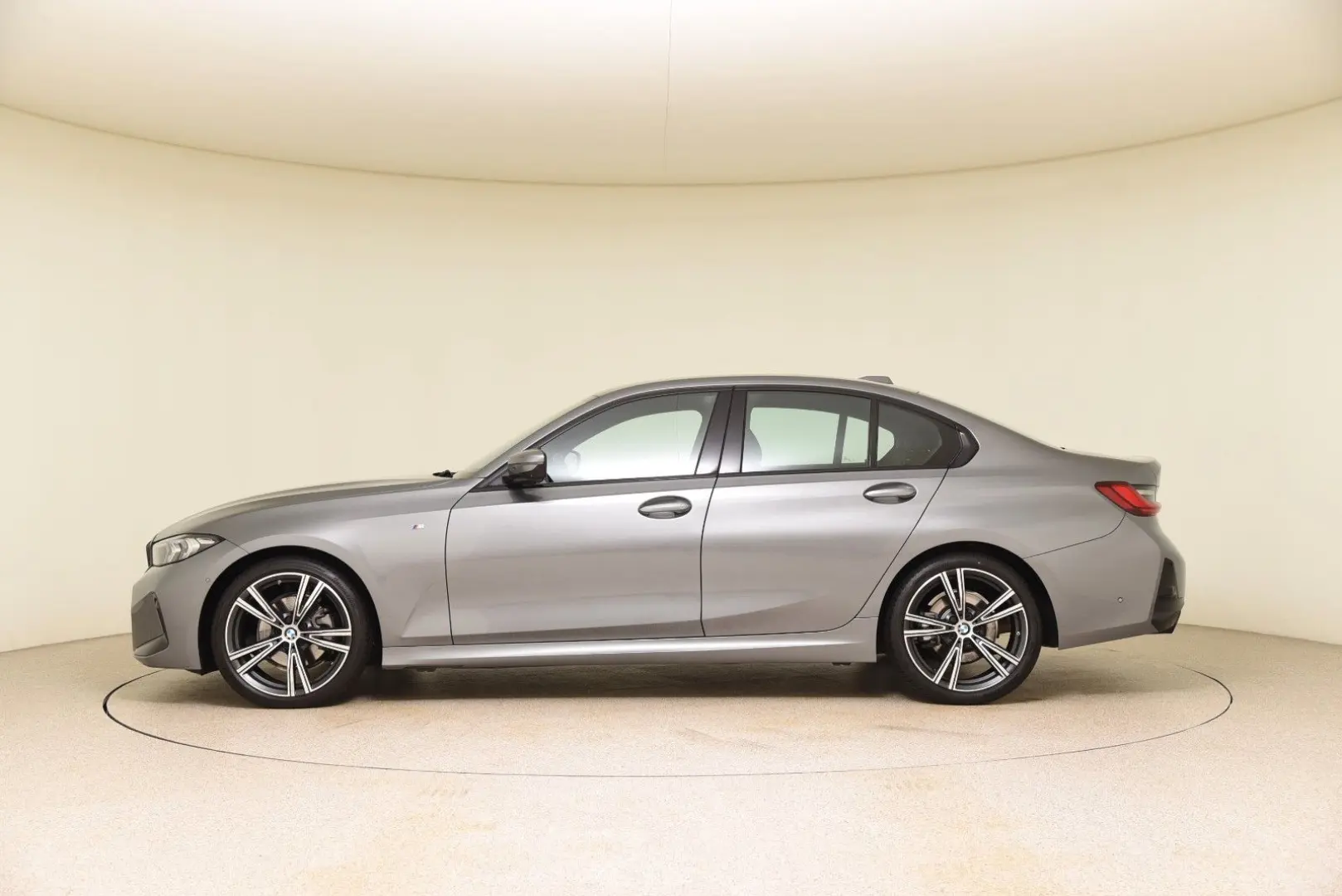320d xDrive M Sport DriveAssProf ACC