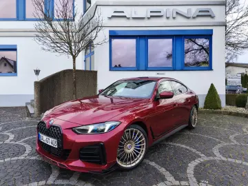 B4 GT Gran Coupé SWITCH-TRONIC Allrad