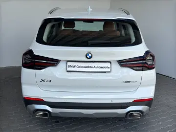 X3 xDrive20iA Navi.LED.AHK.ParkAss.SHZ.Keyl.DAB