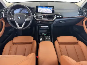 X3 xDrive20iA Navi.LED.AHK.ParkAss.SHZ.Keyl.DAB