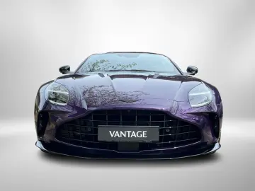 Aston Martin V8 Vantage MY25 / Carbon/ Soundsystem