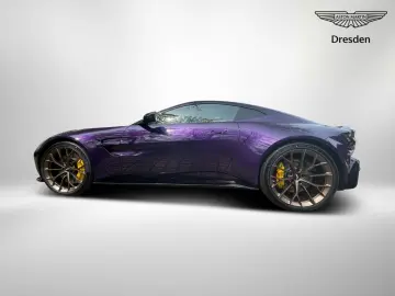 Aston Martin V8 Vantage MY25 / Carbon/ Soundsystem