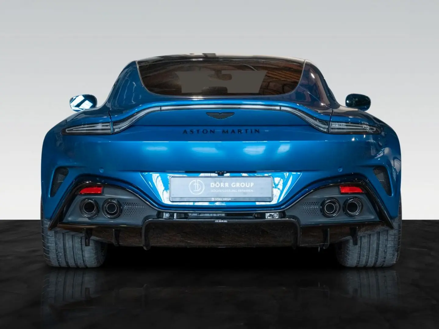 Aston Martin V8 Vantage MY25 | Plasma Blue | Launch Pack