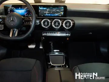 CLA 250 4M+AMG PREMIUM+AHK+MEMORY+LED+KAMERA