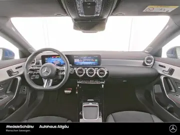 CLA 220 d AMG Distronic 360° Burmester Multibeam