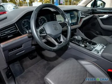 Touareg 3.0TDI Atmosph. MATRIX/AHK/NAVI/STANDHZG