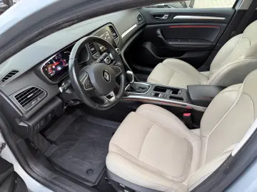 Renault Megane Blue dCi 116 EDC Intens