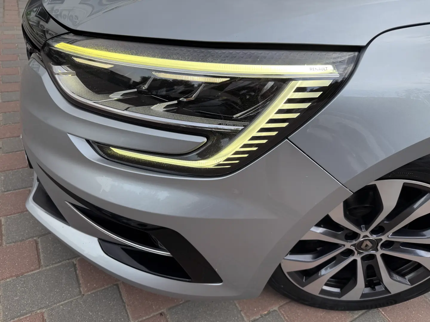 Renault Megane Blue dCi 116 EDC Intens