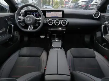 CLA 200 d Coupé AMG PANO+BURMESTER+MEMORY+360°