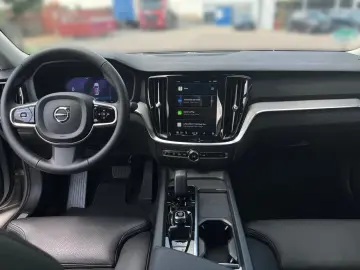 S60 B4 Plus Dark AHK+STH+SITZH+RFK+NAVI+TEMPOMAT