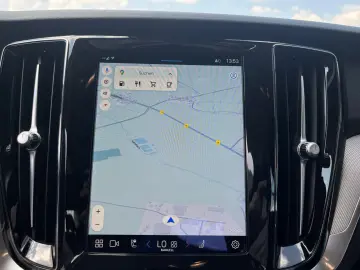 S60 B4 Plus Dark AHK+STH+SITZH+RFK+NAVI+TEMPOMAT