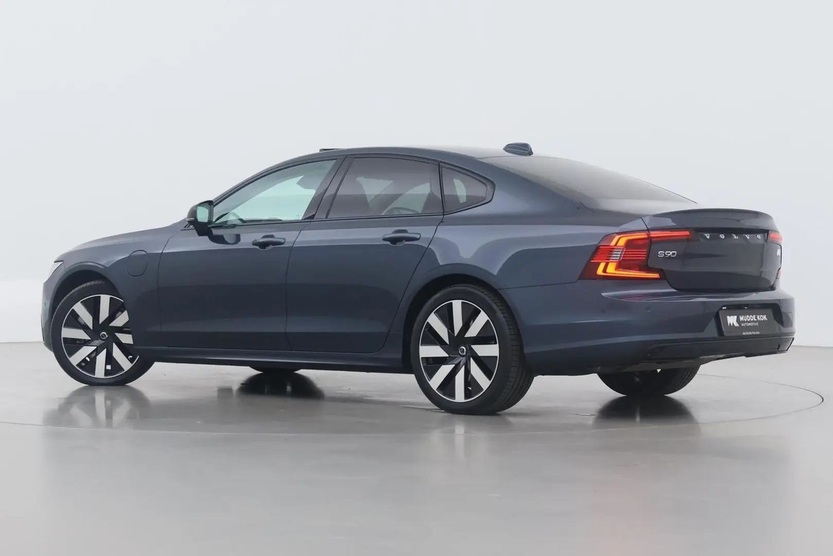 S90 T8 AWD Ultimate Dark | Head-Up | 360° kamera
