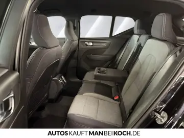 XC40 B4 2WD Plus Dark ACC AHK BLIS H/K 360° SHZ