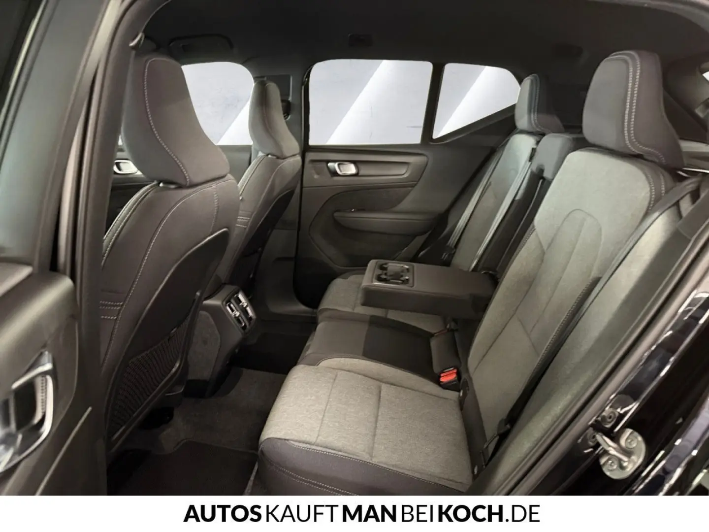 XC40 B4 2WD Plus Dark ACC AHK BLIS H/K 360° SHZ