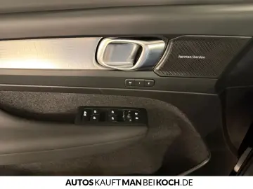 XC40 B4 2WD Plus Dark ACC AHK BLIS H/K 360° SHZ