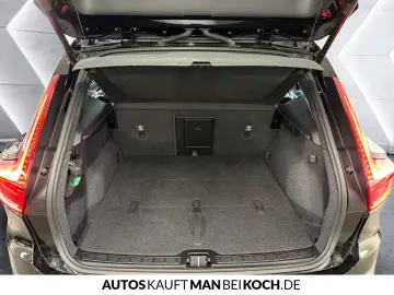 XC40 B4 2WD Plus Dark ACC AHK BLIS H/K 360° SHZ