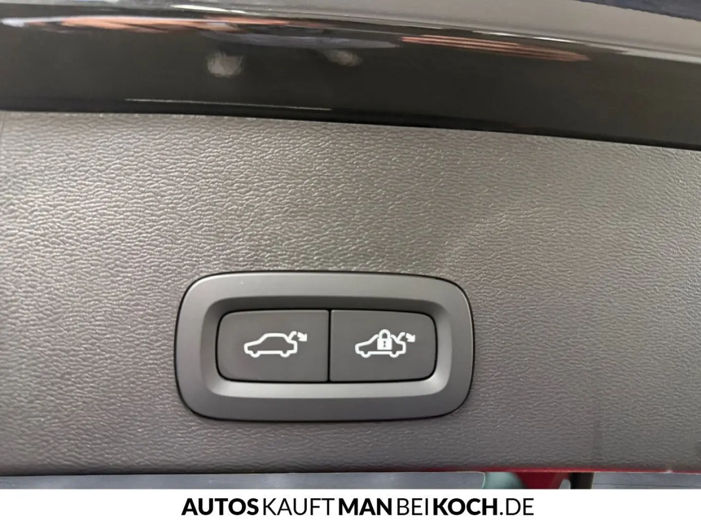 XC40 B4 2WD Plus Dark ACC AHK BLIS H/K 360° SHZ