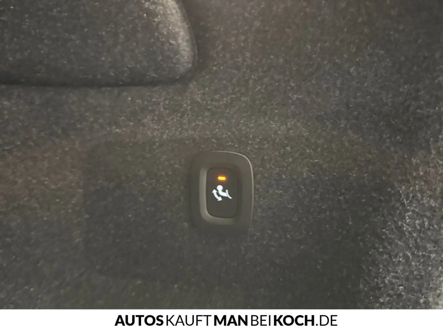 XC40 B4 2WD Plus Dark ACC AHK BLIS H/K 360° SHZ
