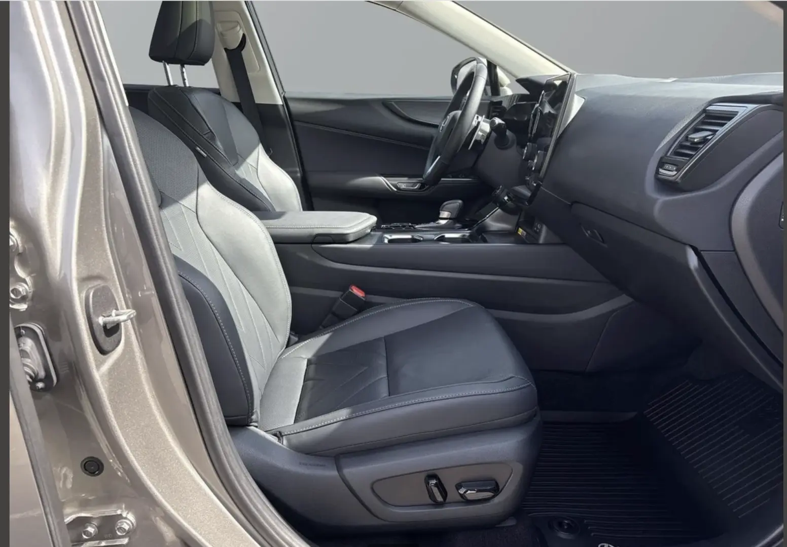 LEXUS NX 350h LUXURY