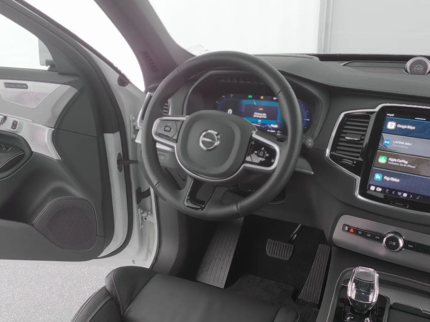 XC90 T8 Recharge AWD Plus Bright 22