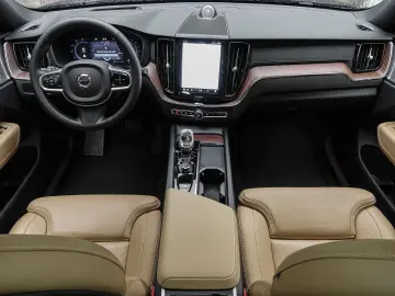 XC60 Ultra Dark AWD B5 Benzin EU6e HUD AD digita