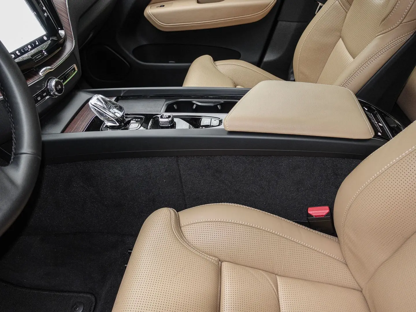 XC60 Ultra Dark AWD B5 Benzin EU6e HUD AD digita
