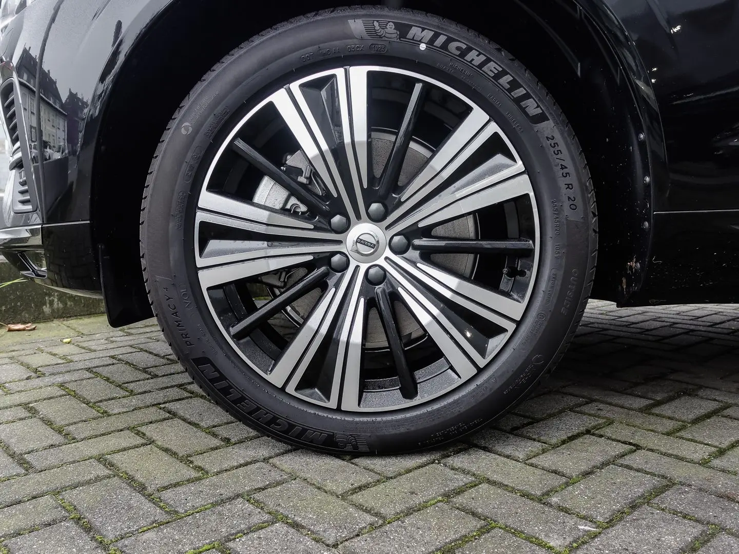 XC60 B4 Diesel Plus Bright Leder H&K LED