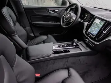 XC60 B4 Diesel Plus Bright Leder H&K LED