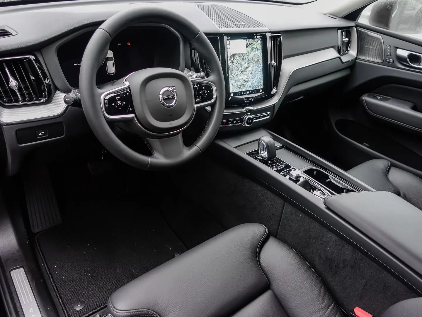 XC60 B4 Diesel Plus Bright Leder H&K LED