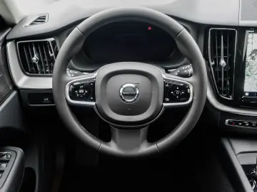 XC60 B4 Diesel Plus Bright Leder H&K LED