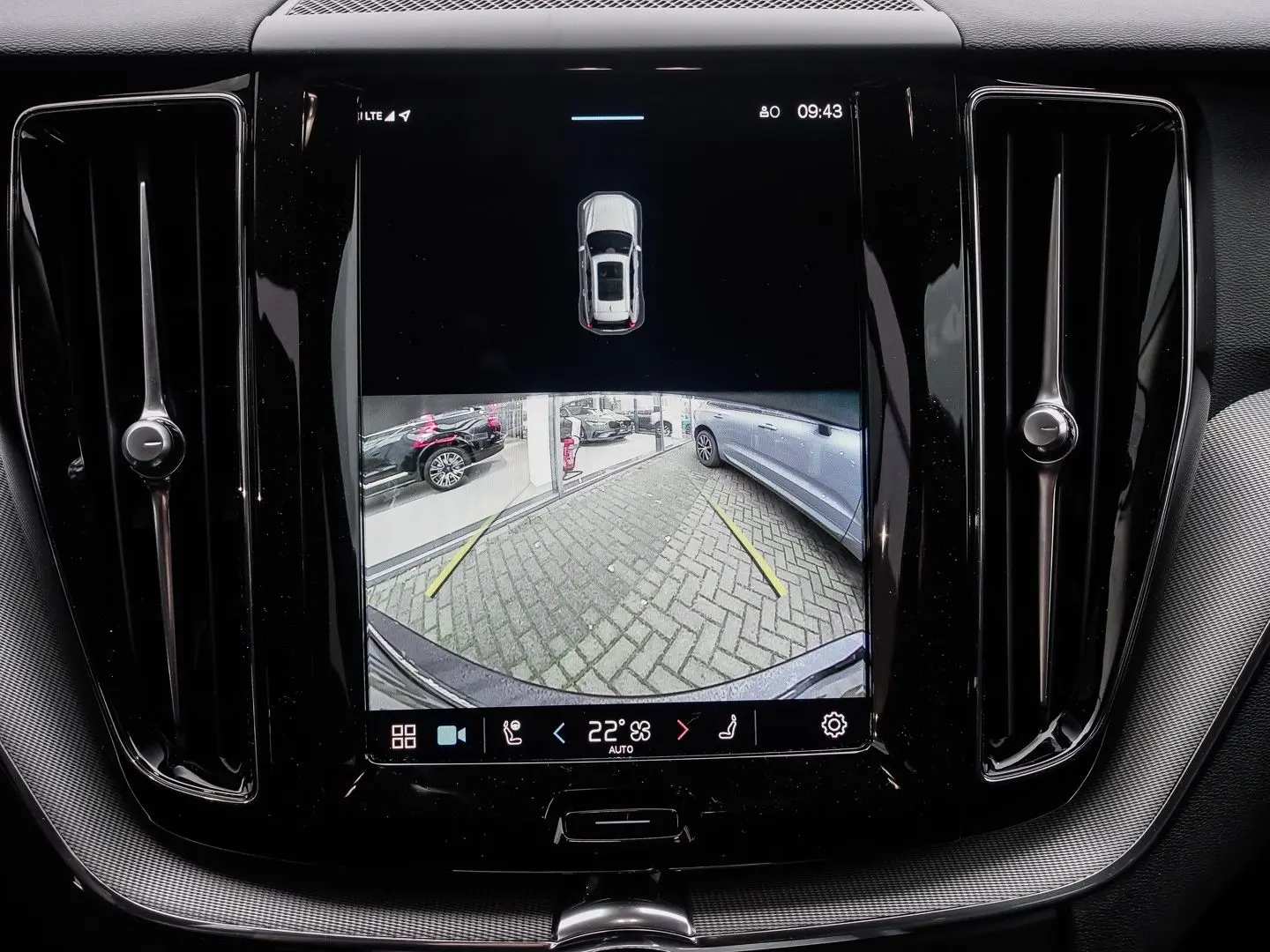 XC60 B4 Diesel Plus Bright Leder H&K LED