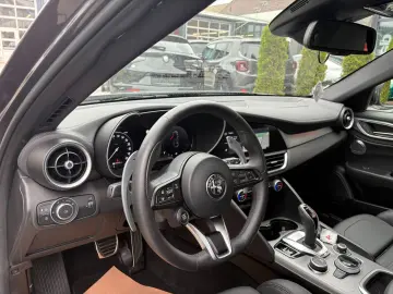 Giulia Competizione Q4