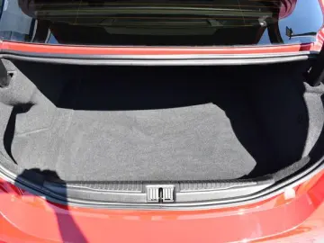 Giulia VELOCE Q4*MATRIX*ACC*CARPLAY*F1*H&K SOUND