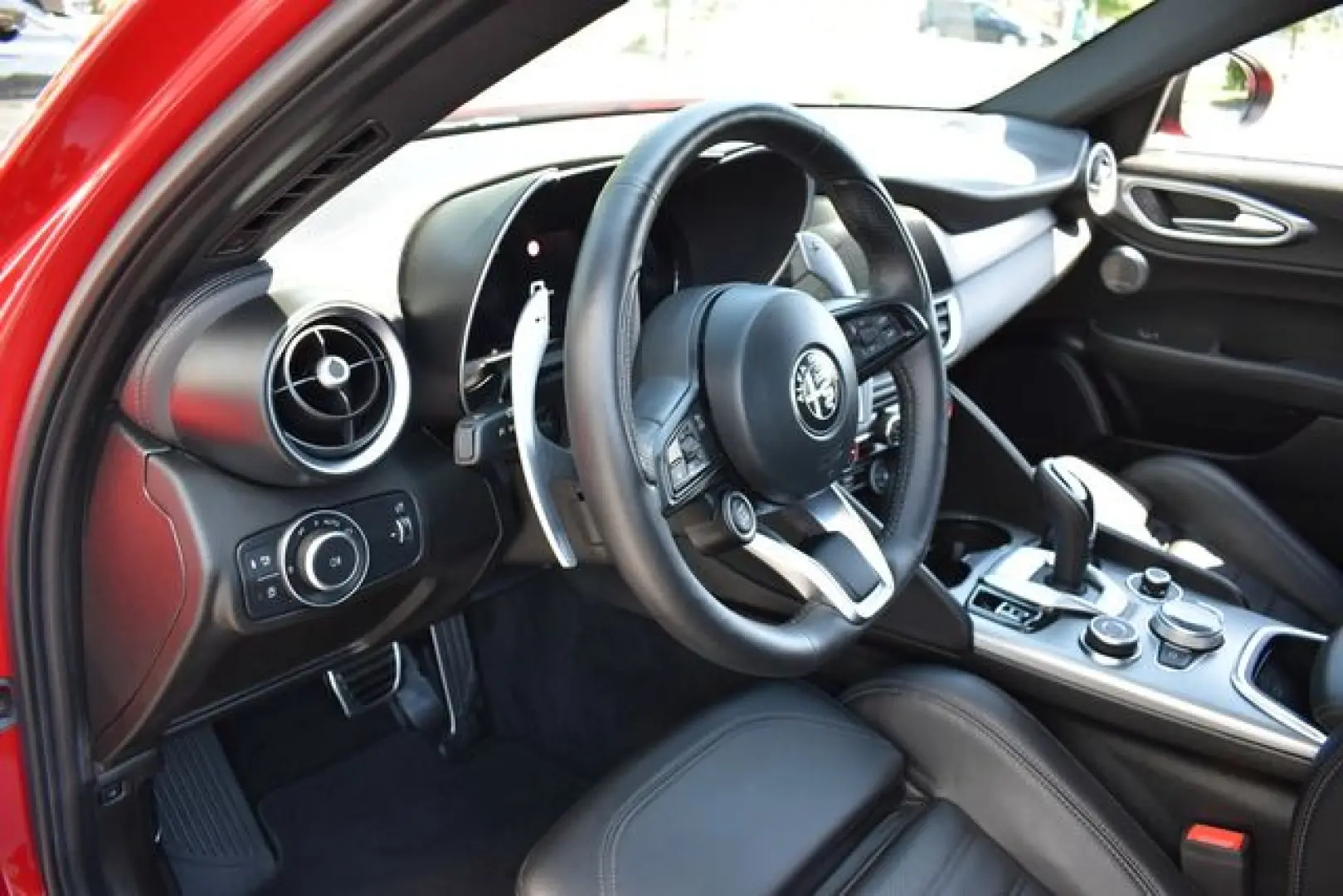 Giulia VELOCE Q4*MATRIX*ACC*CARPLAY*F1*H&K SOUND
