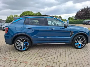 01 PHEV 360° KAMERA PANORAMA ACC KEYLESS SITZHEI