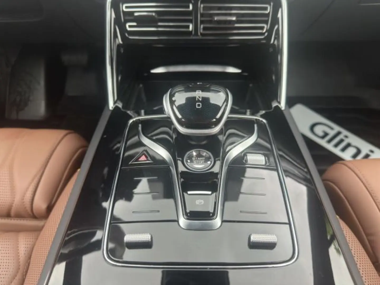 Tang AWD Flagship 86.4 kWh LED Pano Navi 7 Sitze
