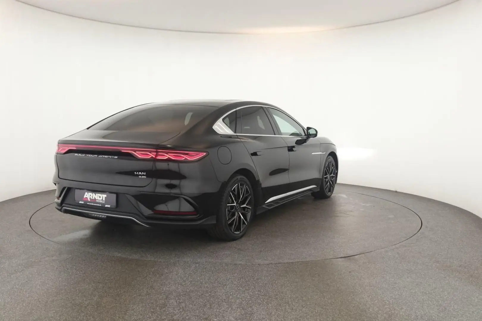 HAN 380 kW AWD Executive LED Pan HUD DYN ICC 360