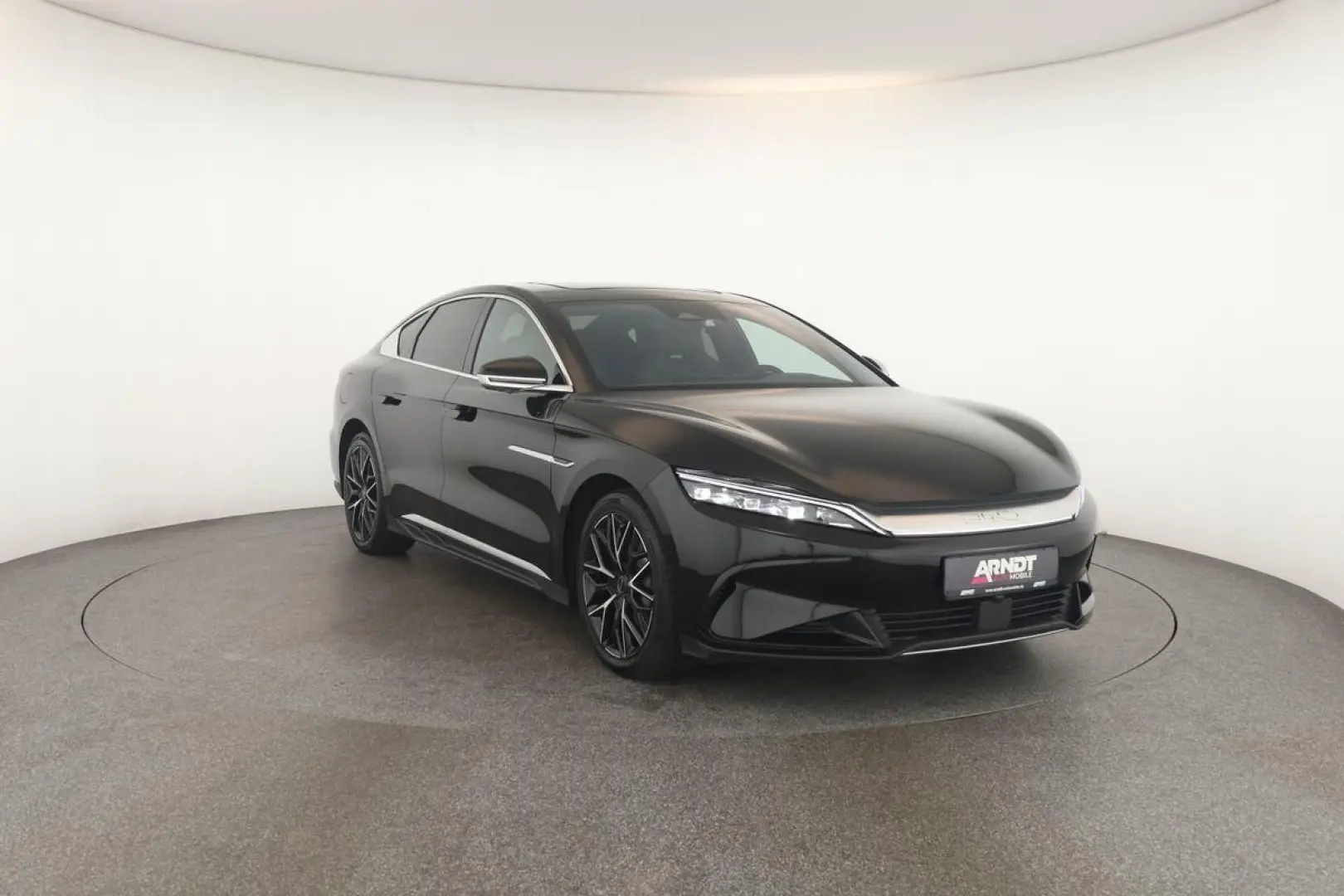 HAN 380 kW AWD Executive LED Pan HUD DYN ICC 360