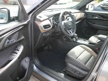 Trailblazer 1.3T Autom. Allrad LED 4xSHZ Spurha.