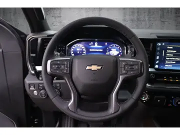 SILVERADO 1500 / HIGH COUNTRY / 6,2L / V8