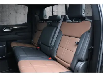 SILVERADO 1500 / HIGH COUNTRY / 6,2L / V8
