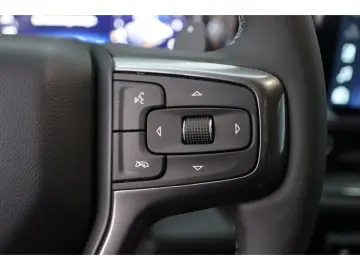 SILVERADO 1500 / HIGH COUNTRY / 6,2L / V8