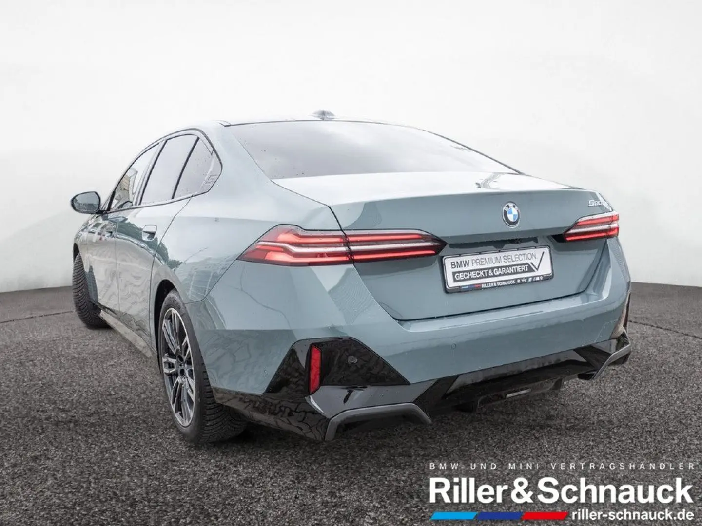 520i M-Sport PANO+STANDHZG+AHK+HUD