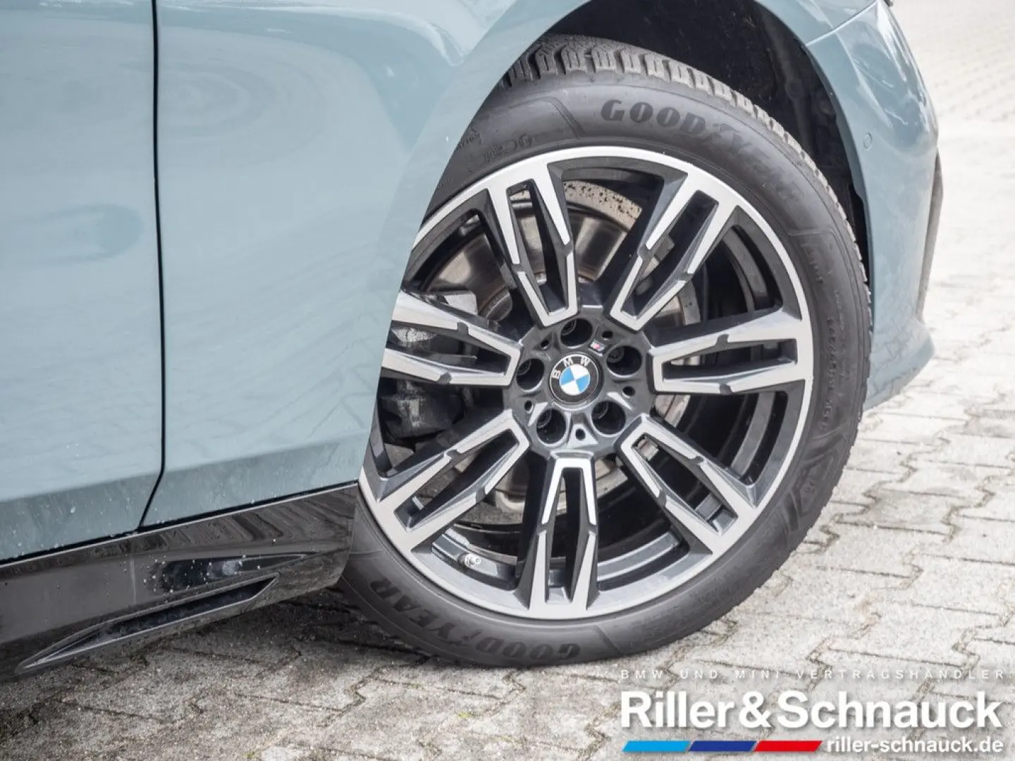 520i M-Sport PANO+STANDHZG+AHK+HUD