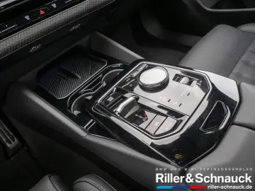 520i M-Sport PANO+STANDHZG+AHK+HUD