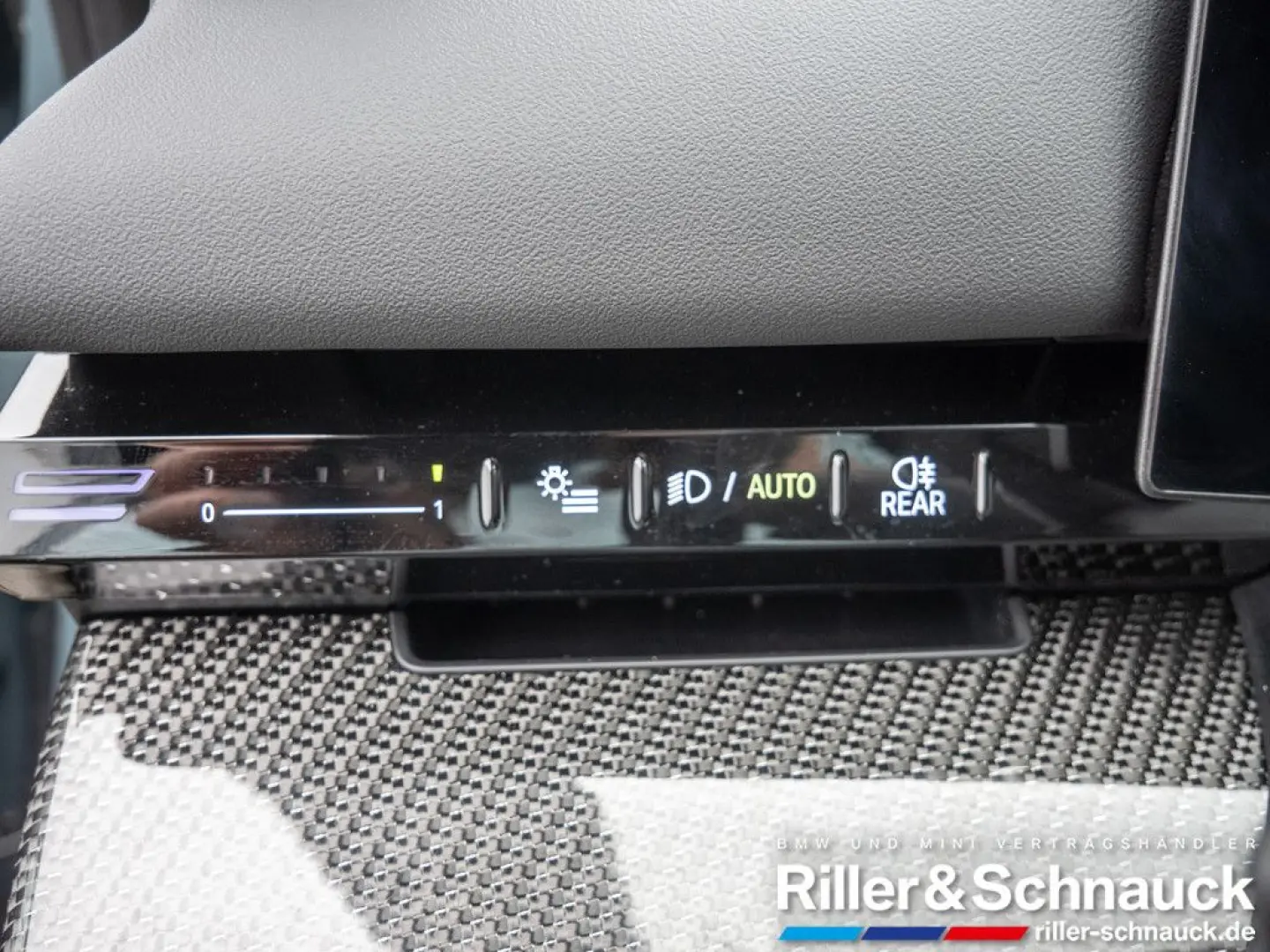 520i M-Sport PANO+STANDHZG+AHK+HUD