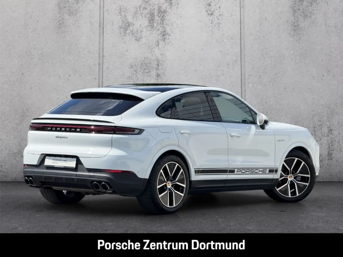 Cayenne E-Hybrid Coupe Surround-View LED-Matrix