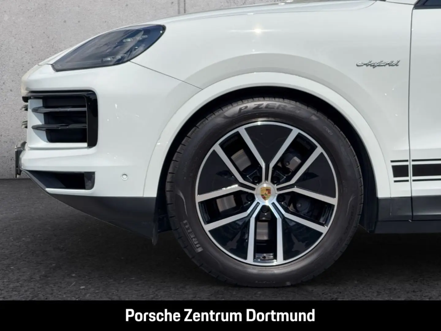 Cayenne E-Hybrid Coupe Surround-View LED-Matrix