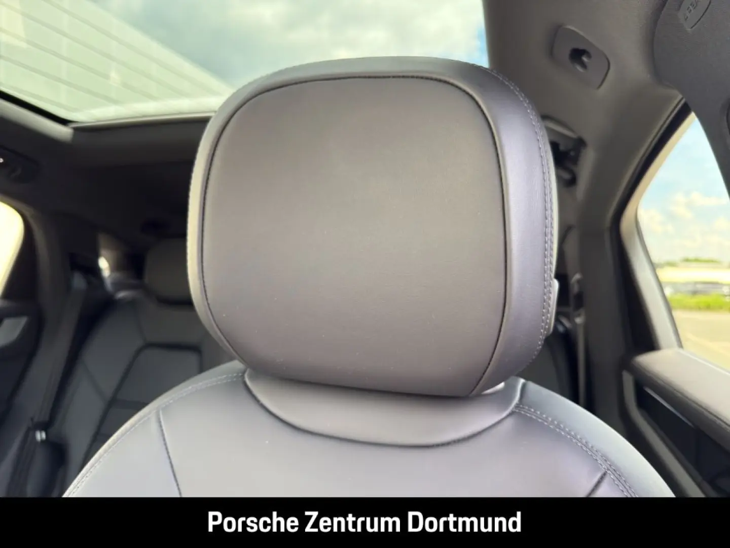 Cayenne E-Hybrid Coupe Surround-View LED-Matrix