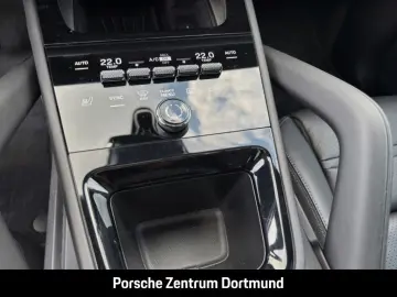 Cayenne E-Hybrid Coupe Surround-View LED-Matrix